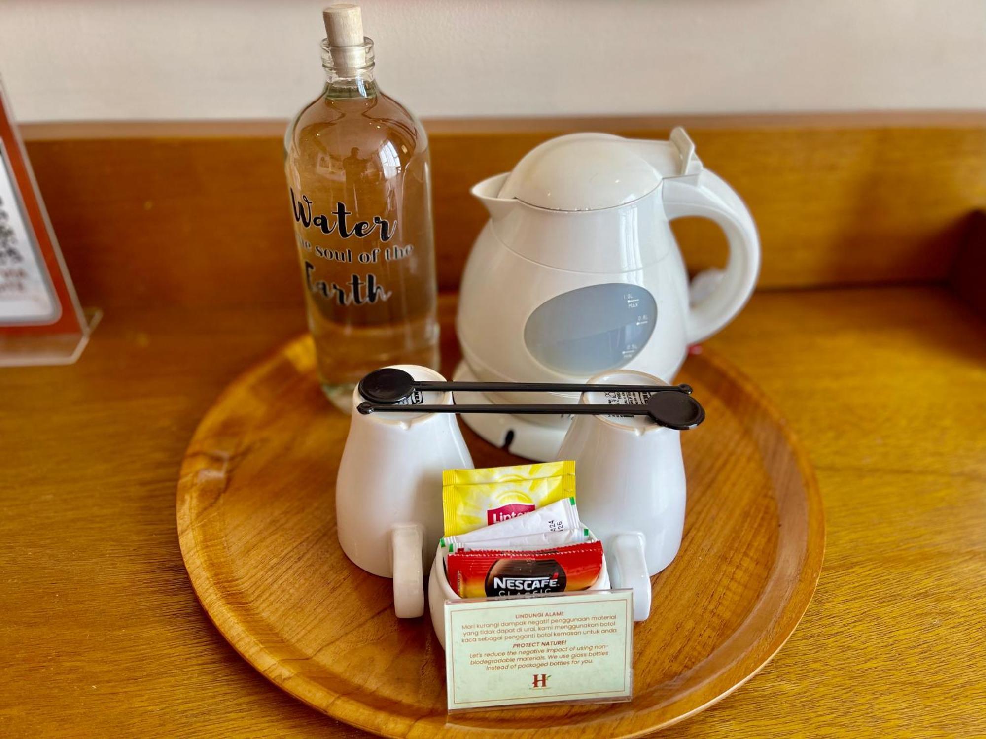 万隆希门吉尼酒店 外观 照片